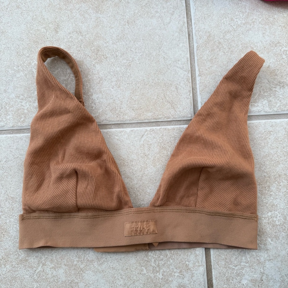 SKIMS Clay Cotton Rib Plunge Bralette M